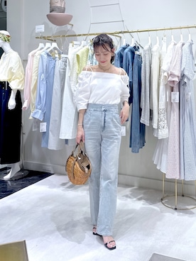 「La boutique BonBon（ラブティックボンボン）の【接触冷感・清楚系オフショル】サッカースクエアネックパワショル５分袖ブラウス（シャツ/ブラウス、ホワイト系）」を使った、miki：）さん（レディース・158cm）の春コーディネート