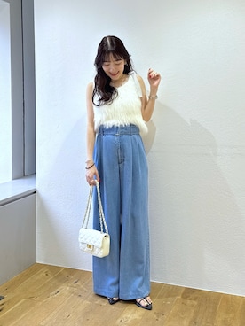 「La boutique BonBon（ラブティックボンボン）のテンセルデニムベルト付きバギーデニム（デニムパンツ、ブルー系）」を使った、miki：）さん（レディース・158cm）の夏コーディネート