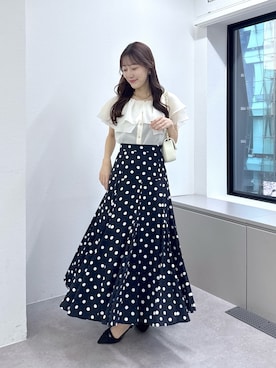 「La boutique BonBon（ラブティックボンボン）の【差がつく上品見え】ケープ風ノースリブラウス（シャツ/ブラウス、ホワイト系）」を使った、miki：）さん（レディース・158cm）の春コーディネート