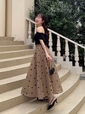 「La boutique BonBon（ラブティックボンボン）の【ヘルシーな肌見せ】オフショルテレコカットソー（Tシャツ/カットソー、ブラック系）」を使った、miki：）さん（レディース・158cm）の夏コーディネート