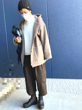 「R&D.M.Co OLDMAN’S TAILOR（オールドマンズテイラー）のアイテム（レッグウェア）」を使った、kcocoronさん（レディース・160cm）の冬コーディネート