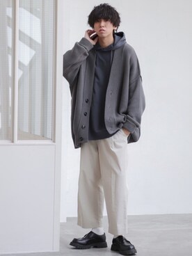「shiki tokyo（シキトウキョウ）のアイテム（パンツ）」を使った、にっしーさん（メンズ・180cm）の秋コーディネート