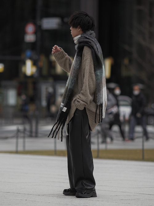 いくら　ACNE STUDIOS マフラー　正規品 Acne Studios（アクネ ストゥディオズ） マフラー CA0084 FN-UX