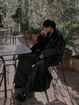 「アイテム（トレンチコート）」を使った、にっしーさん（メンズ・180cm）の冬コーディネート