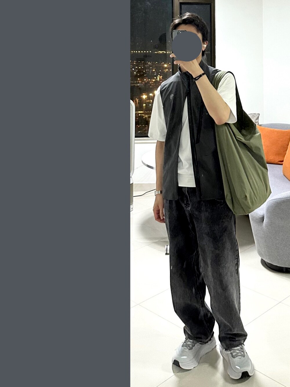 「夏コーデ、大人コーデ」｜「no brandのアイテム（デニムパンツ、グレー系）」を使った、J___collectさん（メンズ・172cm）の春コーディネートの1枚目の写真