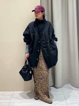 「NOMINE（ノミネ）のモンスターパーカー（ダウンジャケット/コート、ブラック系）」を使った、RUKAさん（レディース・160cm）の夏コーディネート