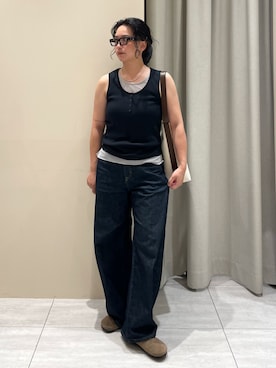 「NOMINE（ノミネ）のドッキングレイヤード ヘンリーネック タンクトップ（Tank tops、ブラック系）」を使った、RUKAさん（レディース・160cm）の夏コーディネート