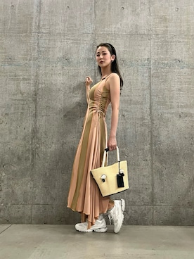 「DIESEL（ディーゼル）のアイテム（ワンピース）」を使った、ERINAさん（レディース・168cm）の春コーディネート