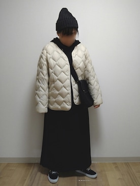「Aunt Marie's（アントマリーズ）のAUNT MARIE'S バックプリーツフーディーワンピース（ワンピース）」を使った、mochaさん（レディース・155cm）の冬コーディネート