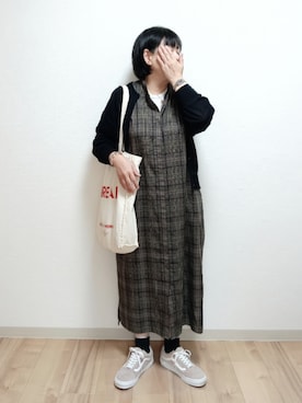 「アイテム（イヤリング）」を使った、mochaさん（レディース・155cm）の秋コーディネート