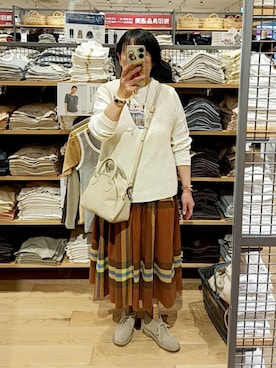 「アイテム（イヤーカフ）」を使った、mochaさん（レディース・155cm）の春コーディネート