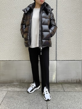「MONCLER（モンクレール）のアイテム（ダウンジャケット/コート）」を使った、T.yukikoさん（レディース・156cm）の秋コーディネート