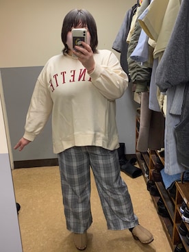 「デブでもオシャレしたい」｜「アイテム（スウェット）」を使った、えなじーさん（レディース・156cm）の春コーディネート
