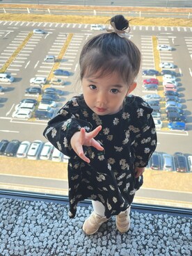 「BREEZE（ブリーズ）のアイテム（ワンピース、ブラック系）」を使った、nagiさん（キッズ）の春コーディネート