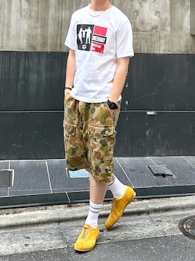 「VINTAGE（ヴィンテージ）のアイテム（Tシャツ/カットソー、ホワイト系）」を使った、tsukasa さん（メンズ・165cm）の春コーディネート