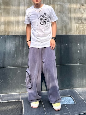 「lonerのアイテム（Tシャツ/カットソー、ホワイト系）」を使った、tsukasa さん（メンズ・165cm）の夏コーディネート