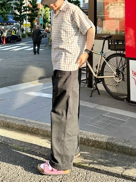 「VINTAGE（ヴィンテージ）のアイテム（シャツ/ブラウス、ブルー系）」を使った、tsukasa さん（メンズ・165cm）の春コーディネート