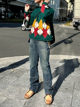 「usedのアイテム（ニット/セーター、グリーン系）」を使った、tsukasa さん（メンズ・165cm）の春コーディネート