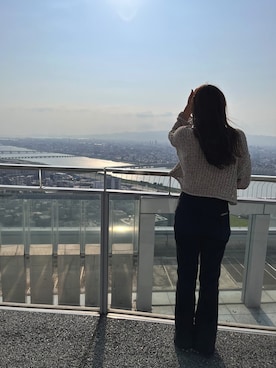 「mystic（ミスティック）のセンターステッチフレアデニム（デニムパンツ）」を使った、atsukoさん（レディース・163cm）の秋コーディネート