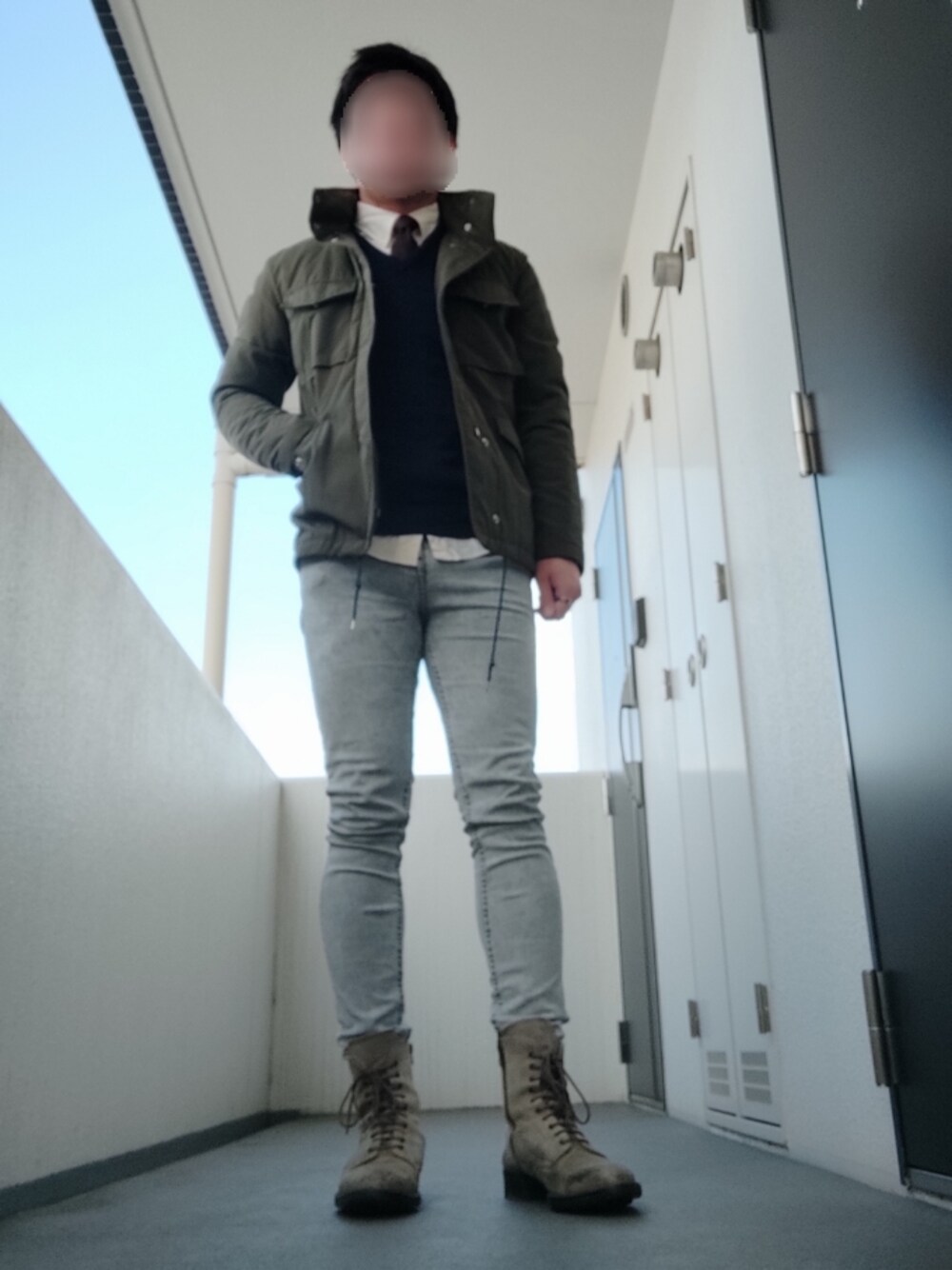 「冬コーデ、休日スタイル、ブーツ、年末WEAR感謝祭、ネクタイ、タイドアップ、プチプラコーデ、おしゃれさんと繋がりたい、スキニーデニム、トラッド、ユニクロ、ZARA」｜「NANO universeの西陣ウォッシャブルシャドーペイズリーネクタイ（ネクタイ、ブラウン系）」を使った、Leonさん（メンズ・177cm）の冬コーディネートの1枚目の写真