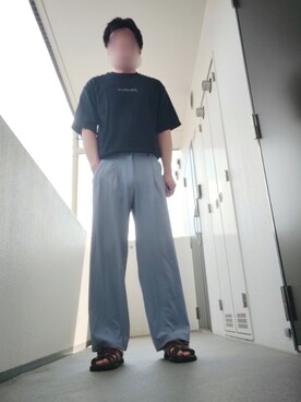 「AZUL by moussy（アズールバイマウジー）のアイテム（Tシャツ/カットソー）」を使った、Leonさん（メンズ・177cm）の夏コーディネート