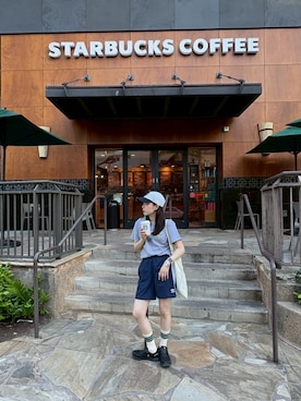 「On（オン）のアイテム」を使った、Hinaさん（レディース・156cm）の秋コーディネート