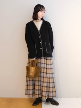 「アイテム（ノーカラージャケット）」を使った、DRESSTERIORさん（レディース・155cm）の冬コーディネート