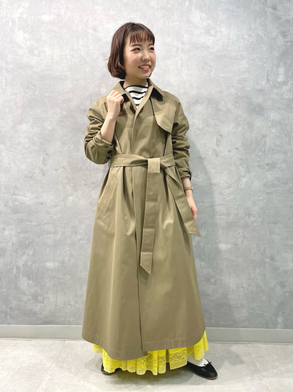 「オトナカジュアル、春、カジュアルコーデ、シンプル、きれいめカジュアル、休日スタイル、春アウター」｜「DRESSTERIORのリバーレースティアードスカート（スカート、イエロー系）」を使った、DRESSTERIORさん（レディース・150cm）の春コーディネートの1枚目の写真