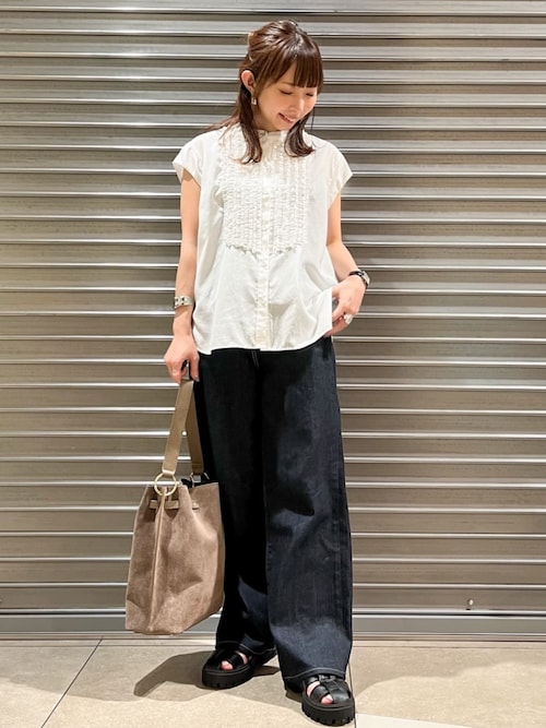 MILOS 金具付きスエードワンハンドルバッグ MILOS（ミロス）の「MILOS/ミロス 金具付きスエードワンハンドルバッグ