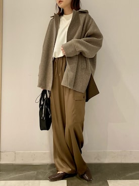 「サテンパンツ」｜「アイテム（その他アウター）」を使った、MIKIさん（レディース・152cm）の秋コーディネート