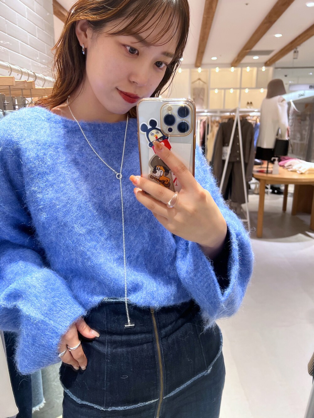 「秋服まるっと大公開、カラーニット、ブルーコーデ、ブルーニット、カジュアル、大人女子、秋のコーデ、着回しコーデ、秋服準備はじめました、23AW秋の新作、高身長女子、mystic」｜「mysticのウールシャギーショートニット（ニット/セーター、ブルー系）」を使った、たけかわ ななさん（レディース・162cm）の秋コーディネートの1枚目の写真
