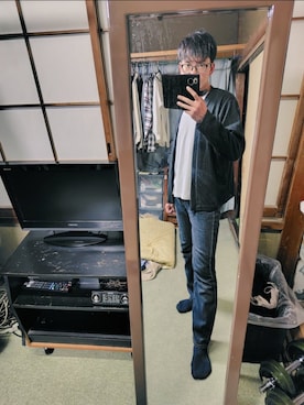 「しまむら（シマムラ）のアイテム（カーディガン/ボレロ、ブルー系）」を使った、わっきいさん（メンズ・172cm）の春コーディネート