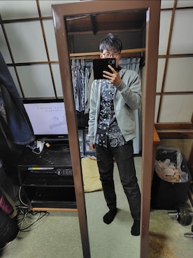 「abcd（ナシ）のアイテム（トップス）」を使った、わっきいさん（メンズ・172cm）の春コーディネート