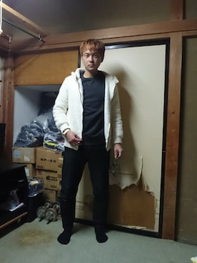 「abcd（ナシ）のアイテム（トップス）」を使った、わっきいさん（メンズ・172cm）の冬コーディネート