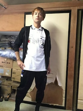 「abcd（ナシ）のアイテム（トップス）」を使った、わっきいさん（メンズ・172cm）の秋コーディネート