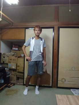 「abcd（ナシ）のアイテム（トップス）」を使った、わっきいさん（メンズ・172cm）の秋コーディネート