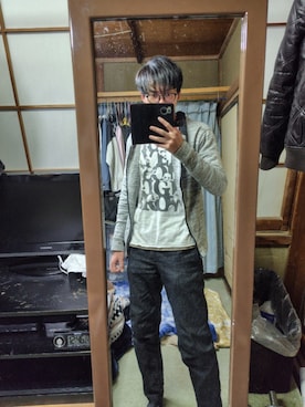 「しまむら（シマムラ）のアイテム（Tシャツ/カットソー、ホワイト系）」を使った、わっきいさん（メンズ・172cm）の春コーディネート