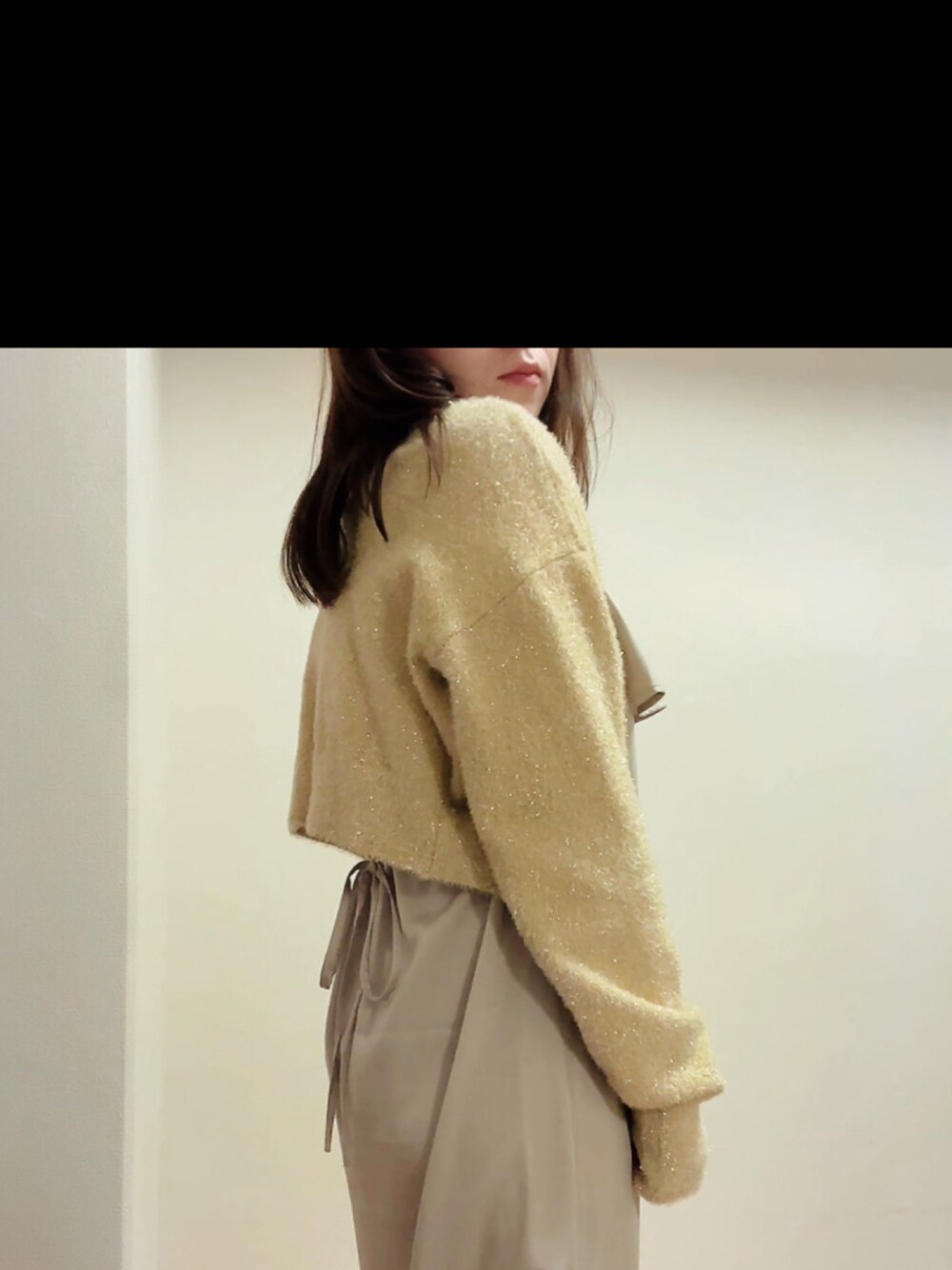 「LILY BROWNのアイテム（ワンピース、グレー系）」を使った、IchiN さん（レディース・160cm）の冬コーディネートの1枚目の写真