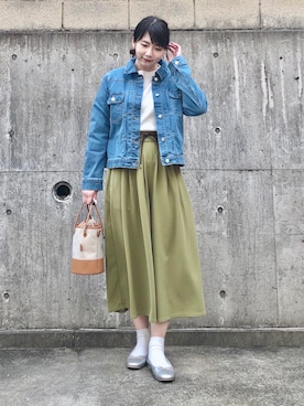 「ピスタチオ」｜「アイテム（デニムジャケット）」を使った、ネリさん（レディース・162cm）の春コーディネート