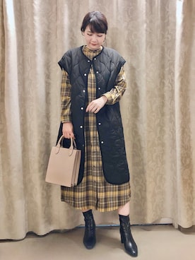 「シャツワンピ」｜「アイテム（ノーカラーコート）」を使った、ネリさん（レディース・162cm）の秋コーディネート