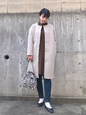 「スキニー」｜「アイテム（ノーカラーコート）」を使った、ネリさん（レディース・162cm）の冬コーディネート