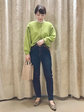 「テーパードデニム」｜ネリさん（レディース・162cm）の秋コーディネート