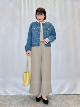 「アイテム（サロペット/オーバーオール、ベージュ系）」を使った、ネリさん（レディース・162cm）の冬コーディネート