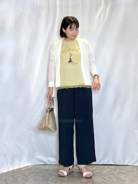 「SHOO・LA・RUE（シューラルー）の【ひんやり/洗濯機可/S-LL】オンにもオフにも マルチに使えるトッパーカーディガン（カーディガン/ボレロ、ホワイト系）」を使った、ネリさん（レディース・162cm）の夏コーディネート