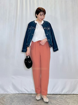 「春カラー」｜「アイテム（デニムジャケット）」を使った、ネリさん（レディース・162cm）の春コーディネート