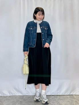 「ナイキスニーカー」｜「アイテム（ジャケット/アウター）」を使った、ネリさん（レディース・162cm）の春コーディネート