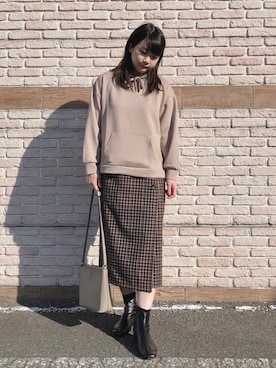 「DRESKIP（ドレスキップ）のアイテム（パーカー）」を使った、ネリさん（レディース・162cm）の秋コーディネート