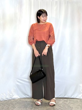 「SHOO・LA・RUE（シューラルー）のアイテム（サンダル）」を使った、ネリさん（レディース・162cm）の夏コーディネート