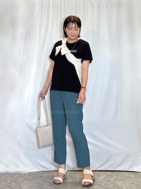 「SHOO・LA・RUE（シューラルー）のアイテム（サンダル）」を使った、ネリさん（レディース・162cm）の夏コーディネート