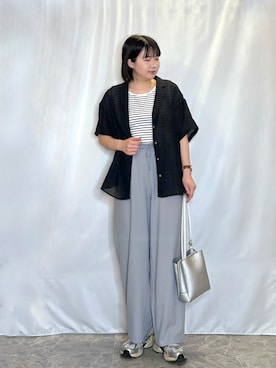 「SHOO・LA・RUE（シューラルー）の【軽量】ふわっと軽い3層ショルダー（ショルダーバッグ、シルバー系）」を使った、ネリさん（レディース・162cm）の春コーディネート